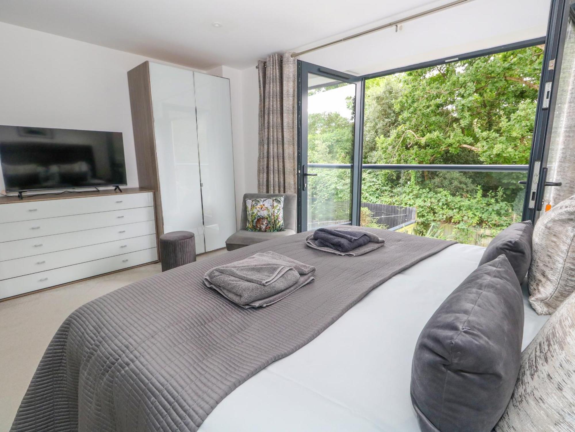 66A Danecourt Road Villa พูล ภายนอก รูปภาพ