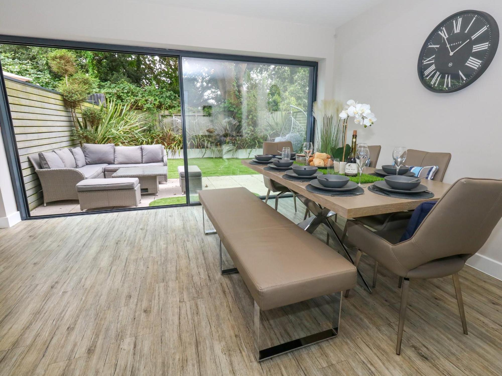 66A Danecourt Road Villa พูล ภายนอก รูปภาพ